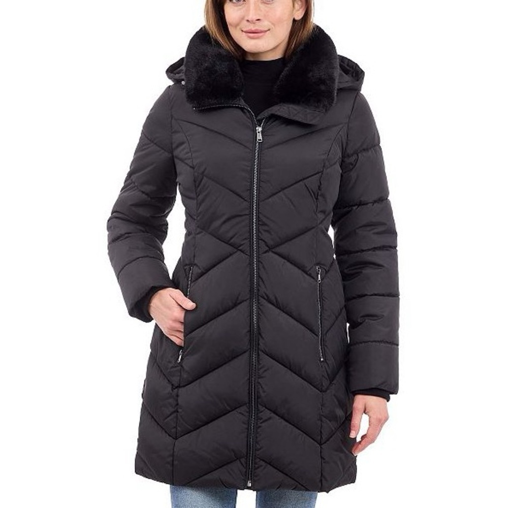 NWOT London Fog Women's PM Black Puffer Coat With Faux Fur Collar Hooded